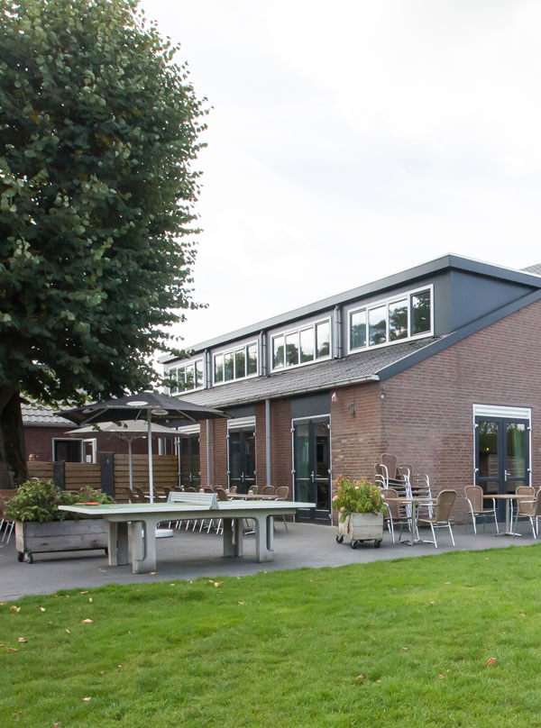 groepsaccommodatie-tuin-met-terras Groepsaccommodatie met tuin en ruim terras